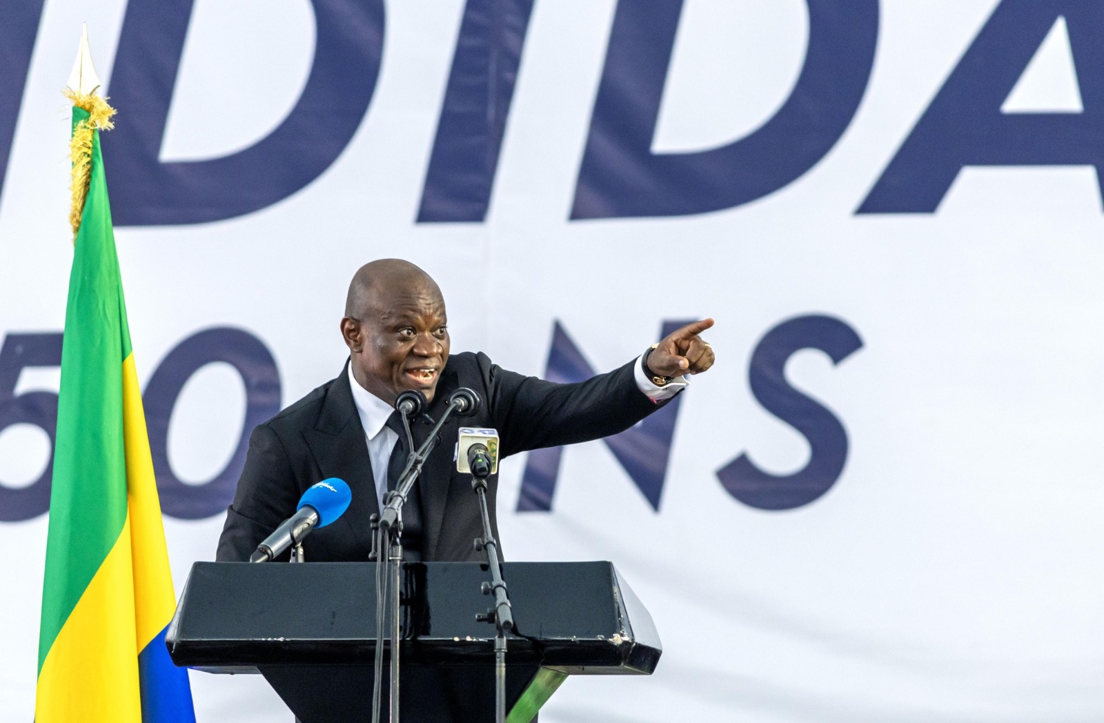 Sous la pluie, le président Oligui Nguema annonce sa candidature le jour de son anniversaire