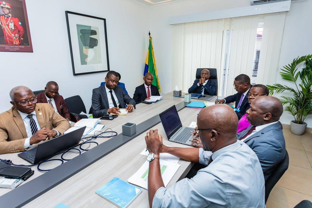 Le Ministre Philippe TONANGOYE engage une série de rencontres stratégiques pour relever les défis du secteur de l’eau et de l’énergie