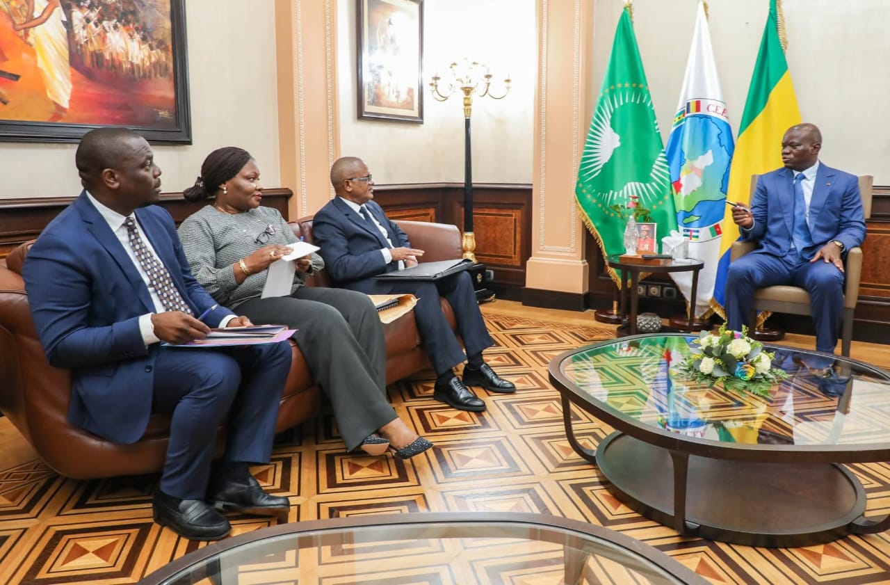Gabon : Le président Oligui Nguema recadre la Direction Générale de la CNAMGS sur la prise en charge des plus vulnérables