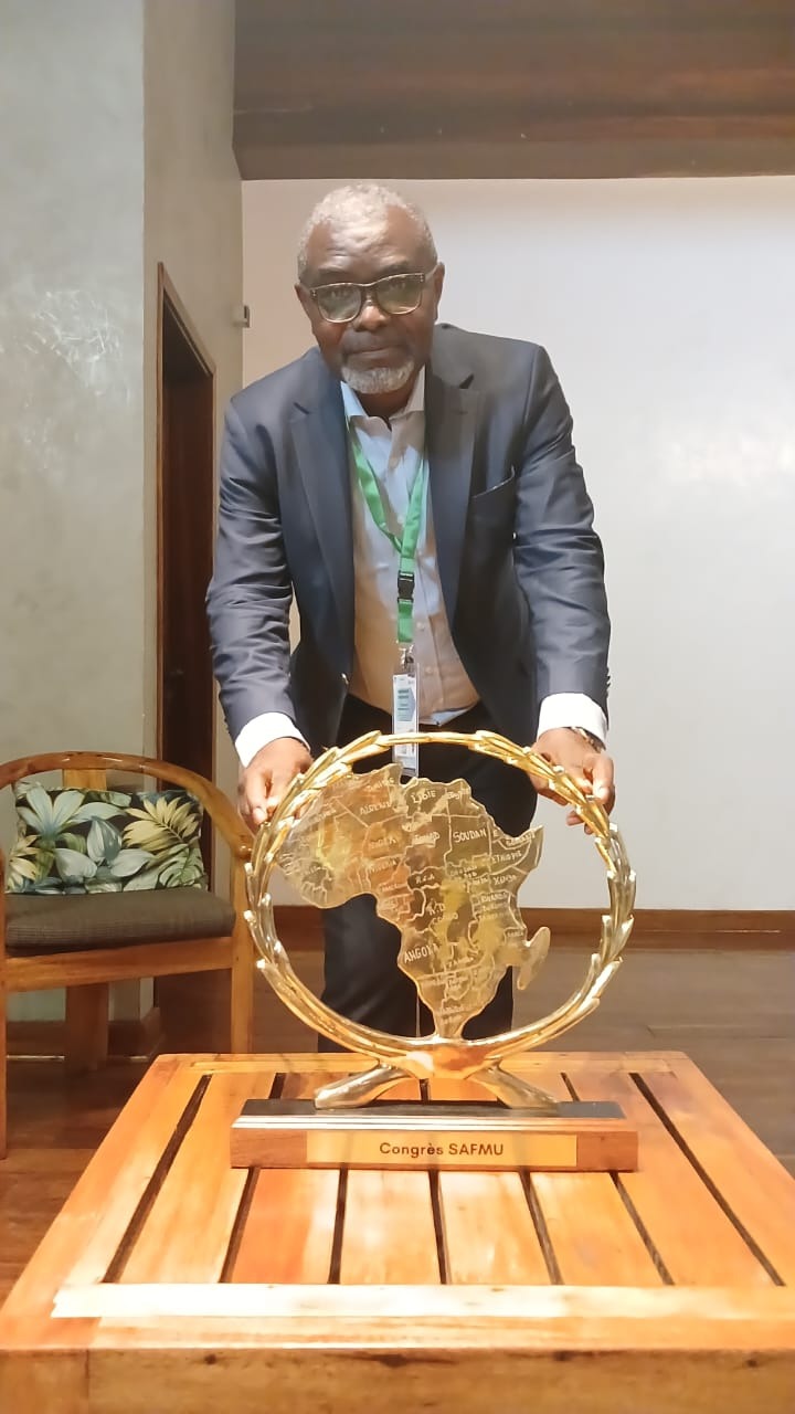 Le Pr Romain Tchoua élu à la tête de la Société Africaine de Médecine d’Urgence